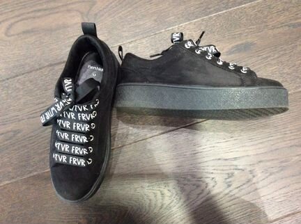 Кеды Bershka р37