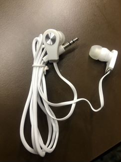 Новые вакуумные наушники