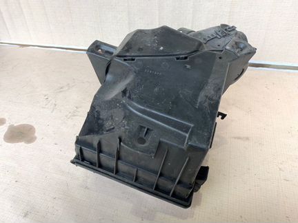 Корпус воздушного фильтра Volvo S60 1 2.4 2006