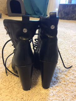 Ботильоны Deisel кожа новые демисезонные 38,5/39