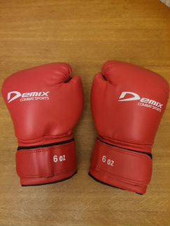 Детские боксерские перчатки Demix
