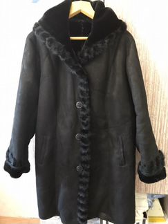 Дубленка новая черная, отделана и норкой р-р 52-54