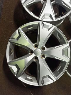 Диски бу оригинал R17 K на Subaru