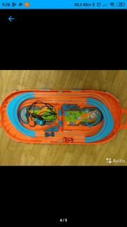 Hot wheels трек скоростной в чемоданчике