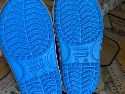 Сандали crocs