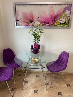 Стол стеклянный