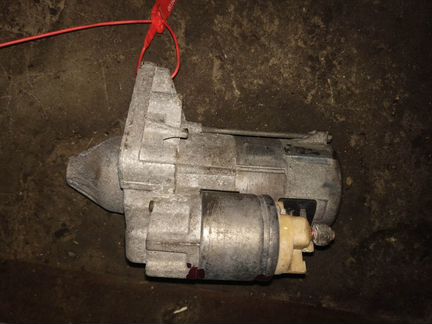 Стартер Citroen C4 Picasso I 2008г