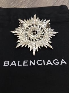 Balenciaga брошь Звезда, Италия Новая