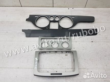 Комплект накладок Vw Passat B6 BXE 2006