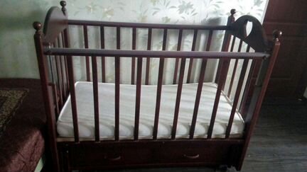 Кроватка детская