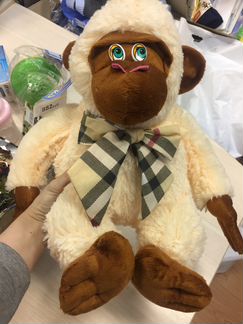 Игрушка Обезьяна с бантом