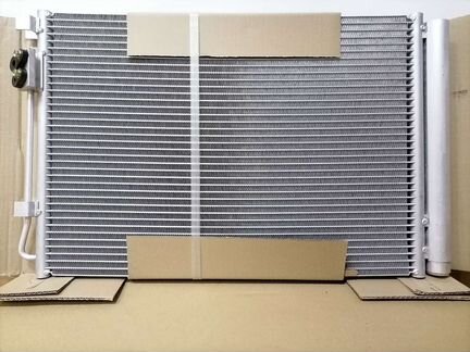 Радиатор кондиционера Hyundai Solaris Киа Рио