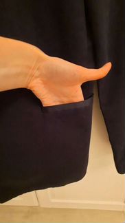 Пиджак темно синего цвета mango