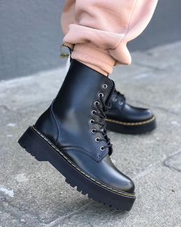 Крутые демисезонные ботинки