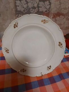 Супница и блюдо