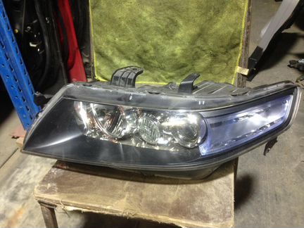 Фара передняя левая Хонда аккорд-7 Рест галоген