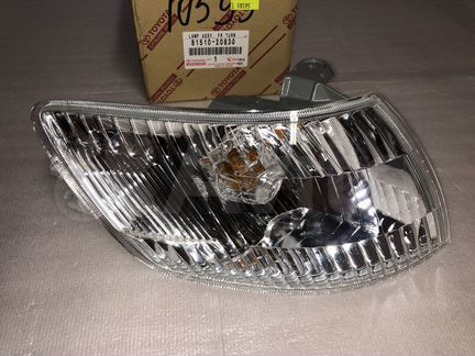 Указатель поворота правый toyota corona 8151020830