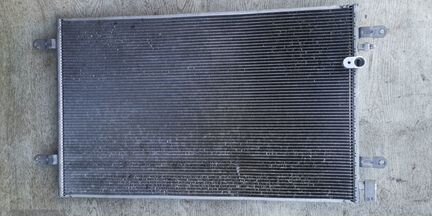Audi a6c6 4F радиатор кондиционера 4F0260401E