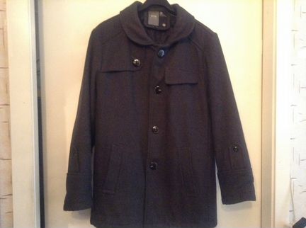 Продаю мужское пальто
