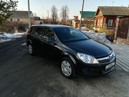Opel Astra 1.6 МТ, 2013, 68 000 км
