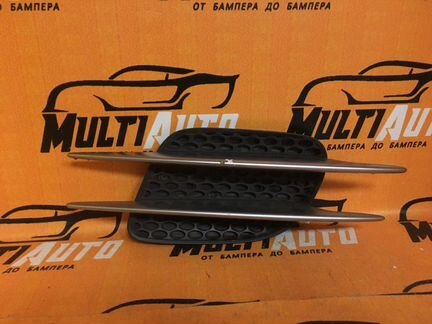 Накладка крыла передняя правая Mercedes Sl R230