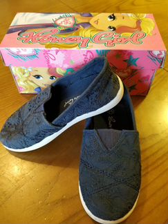 Эспандрильи детские для девочки от Kari р.26 новые