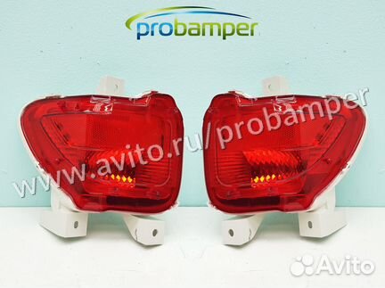 Фонарь в бампер Toyota Rav4 (06-12г)