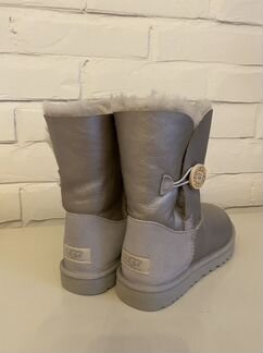 Новые Ugg Bailey Button 37 не подделка