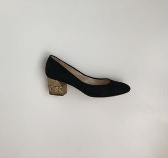 Туфли лодочки Casadei Новые 36р