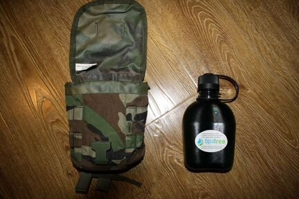 Фляжка с чехлом