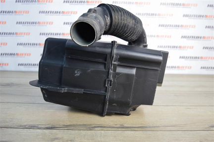 Резонатор воздушного фильтра Пежо 206 1.4 TU3
