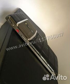 Vertu Signature Touch Clous Paris Black Alligator