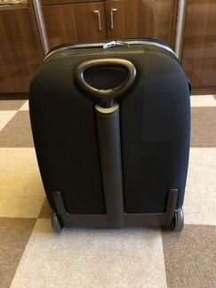 Чемодан Louis Vuitton 65 в багаж