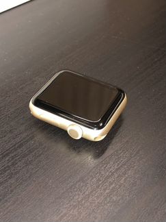 Apple watch series 2 42mm Gold aluminum