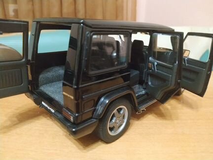 1/18 Mercedes G Class
