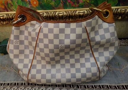 Сумка Louis Vuitton оригинал б/у