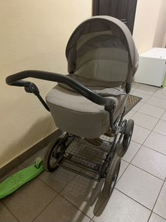 Коляска доя новорожденых Inglesina Sofia на шасси