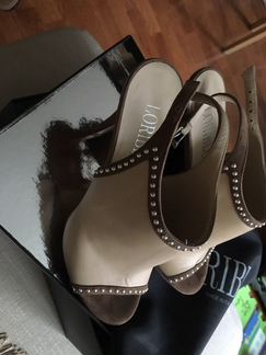 Босоножки лориблу