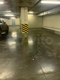 Машиноместо, 20 м²