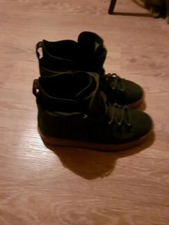 Ботинки женские