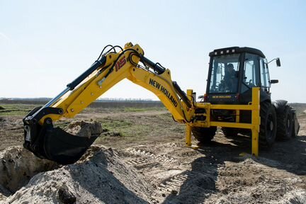 Экскаватор-погрузчик New Holland B115B