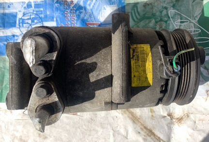 Компрессор кондиционера Ford Focus 2 2008-2010 1.8