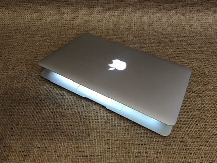 MacBook Air 11 2015 i5/4/128 400 циклов в идеале