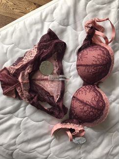 Новый комплект нижнего белья mioocchi