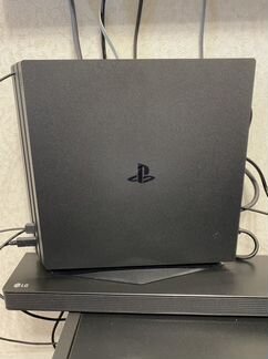 Sony PS4 Pro 2TB