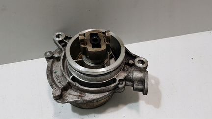 Насос вакуумный BMW 3 серия E90/E91/E92/E93 2006г