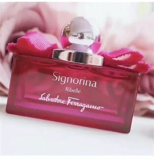 Оригинал Парфюм Salvatore Ferragamo Signorin