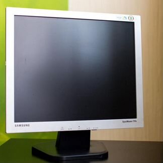 Мониторы Б/у