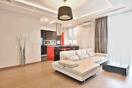 3-к квартира, 85 м², 8/10 эт.