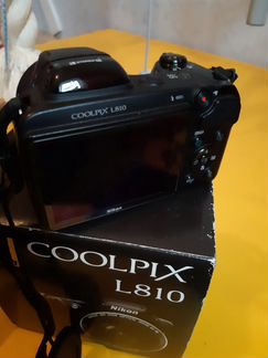 Компактный фотоаппарат